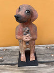 Brun hund m/valp