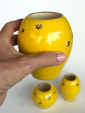 Liten gul vase SV03